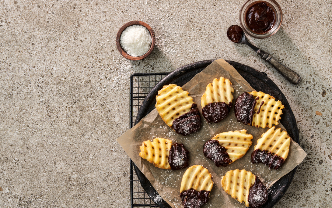 Ready salted waffle fries skin on